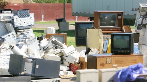 Eco-friendly waste disposal methods in construction